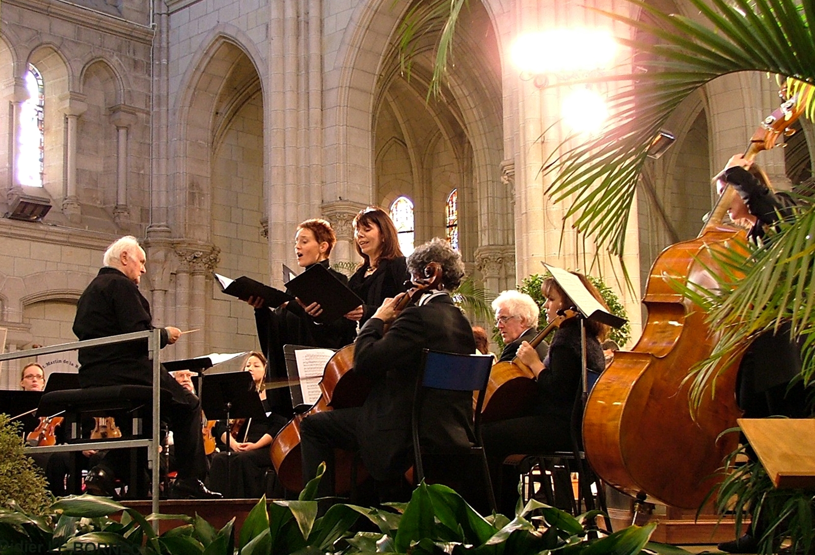 Michel Corboz et l’Ensemble Vocal et Instrumental de Lausanne dans l'église Notre-Dame de Challans