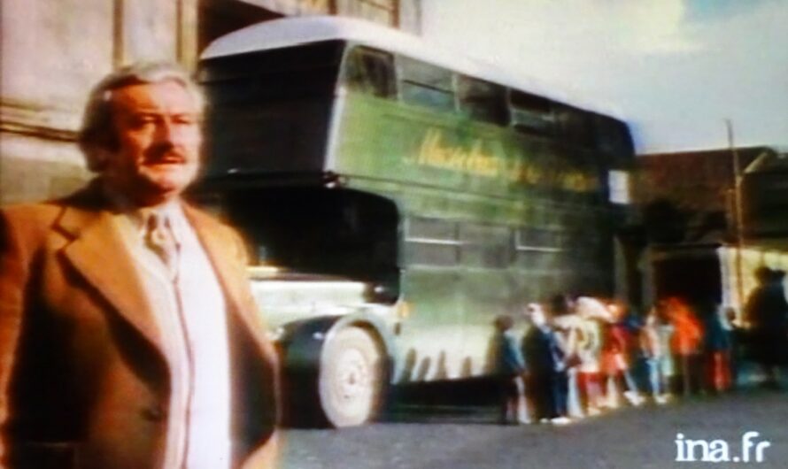 Mai 1977 – Le Muséobus de l’Ecomusée de passage à Challans