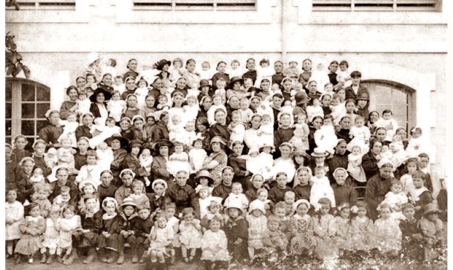 1924 – « L’Ecole des mères de Challans » ou « La Consultation de Nourrissons »
