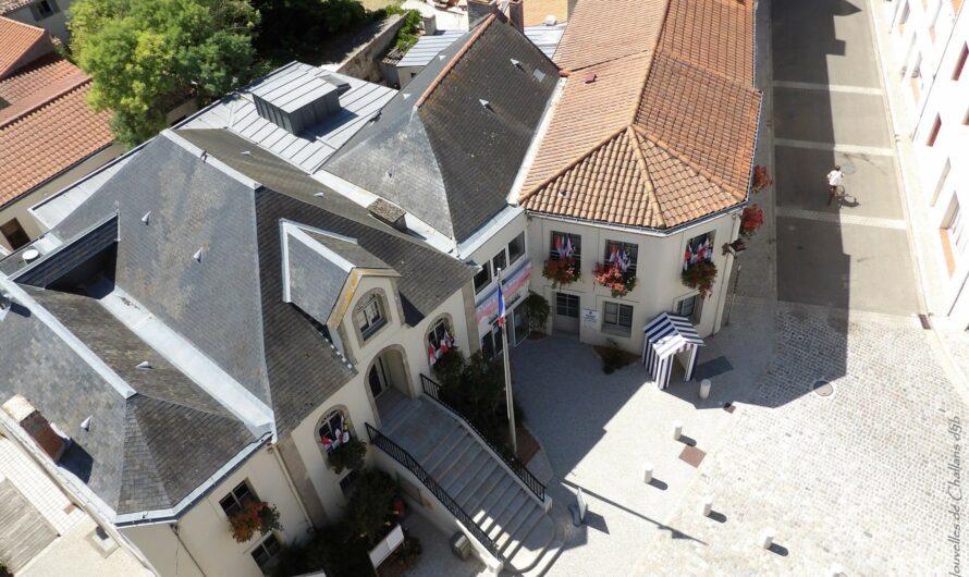 Bouin – Les métamorphoses d’une mairie tabac buvette ancien tribunal avec prison
